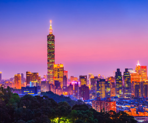 https://affiliate.klook.com/redirect?aid=74408&aff_adid=1310193&k_site=httpswww.klook.comen-USactivity1659-taipei-101-taipei